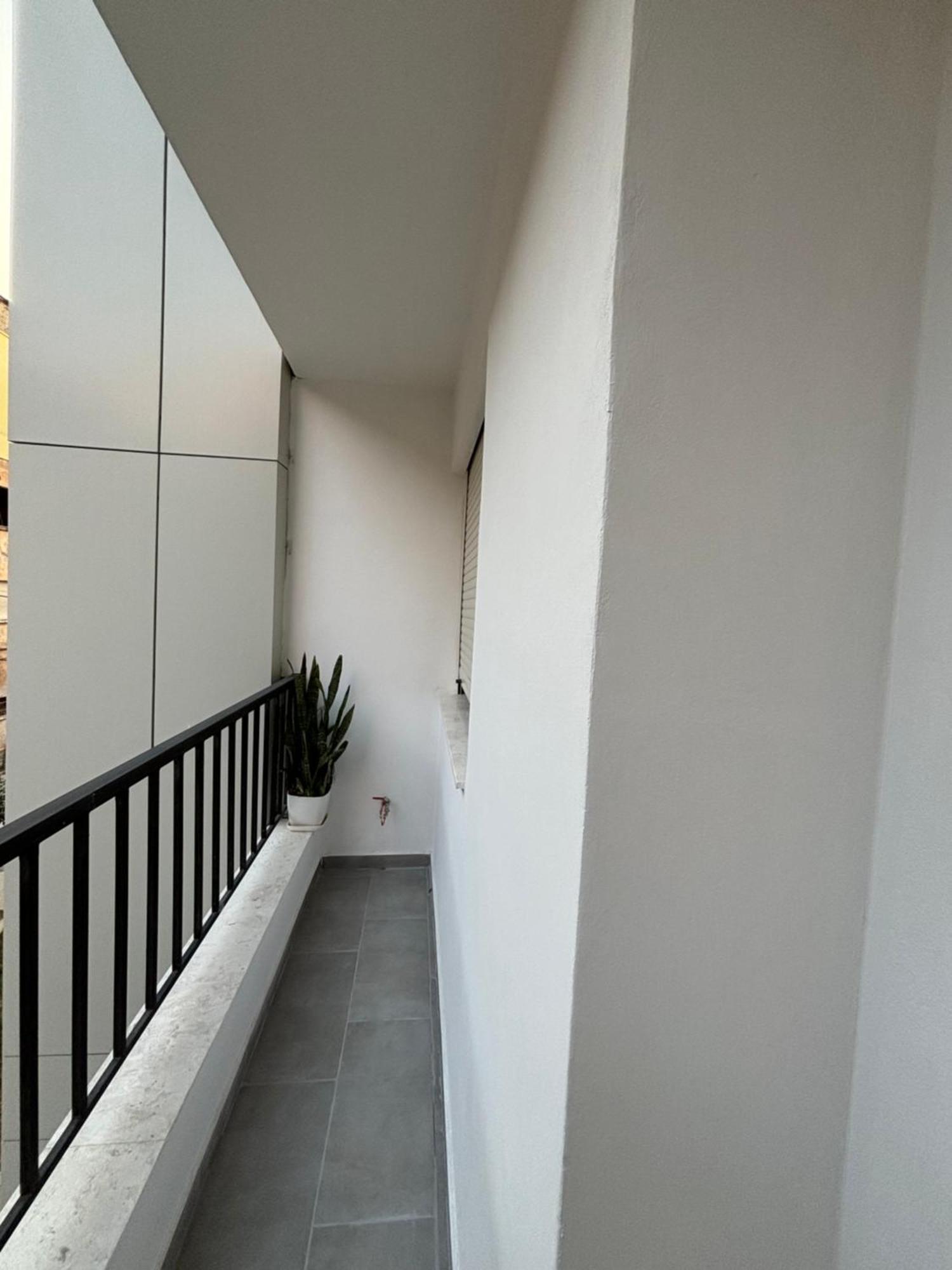 Joana Prestige * Tirana